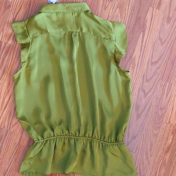 Violet & Claire, Silky Flutter Sleeve Blouse, Sz L, NWT - Picture 6 of 11